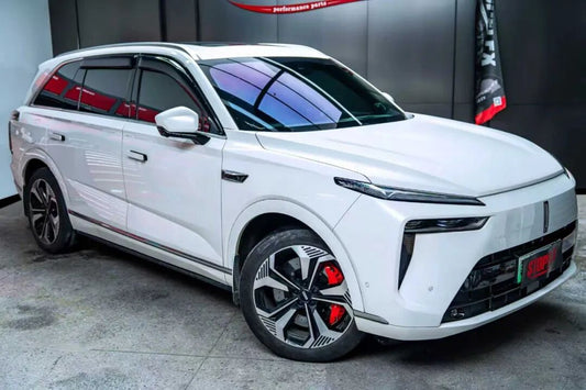 WEY Blue Mountain SUV fitted with TTSPORT Slim SL8 eight-piston big brake kit behind factory 20-inch wheels