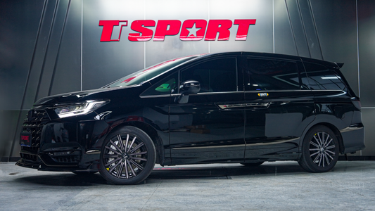Honda Odyssey fitted with a TTSPORT SL6 six-piston big brake kit behind the factory 18-inch wheel