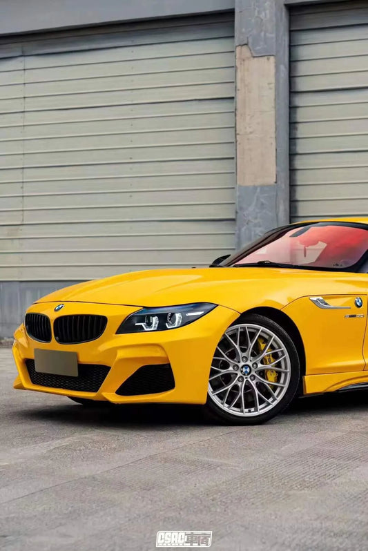 BMW Z4 fitted with TTSPORT Classic Series 8657S six-piston big brake kit behind 19-inch wheels