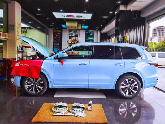 Li Auto ONE fitted with TTSPORT 8703 six-piston big brake kit and 380mm rotor