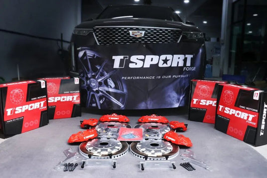 Cadillac XT6 with TTSPORT front six-piston caliper and 405mm rotor installed behind the 20-inch wheel