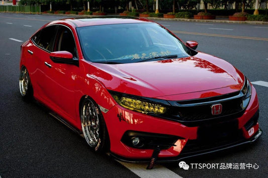 10th-gen Honda Civic fitted with a TTSPORT Classic 5440 forged four-piston big brake kit behind 17-inch wheels