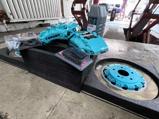 Honda Civic 10th Gen fitted with TTSPORT 9040 forged six-piston big brake kit and 355mm rotor