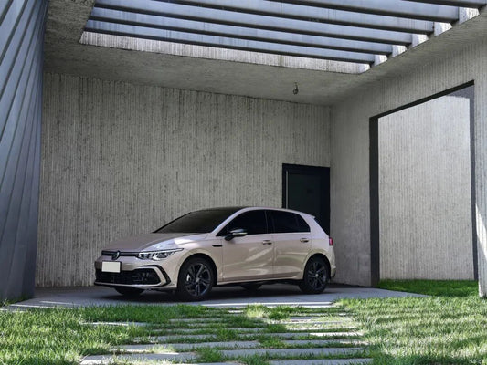 Volkswagen Golf GTI fitted with a TTSPORT 5440 forged four-piston big brake kit behind the factory 17-inch wheel