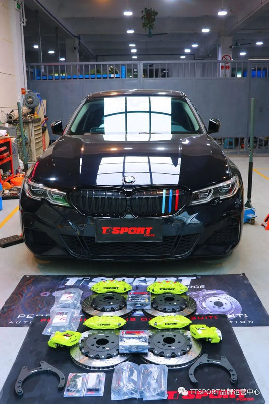 BMW 325 E90 front TTSPORT 9040 six-piston big brake kit installed behind 18-inch wheel