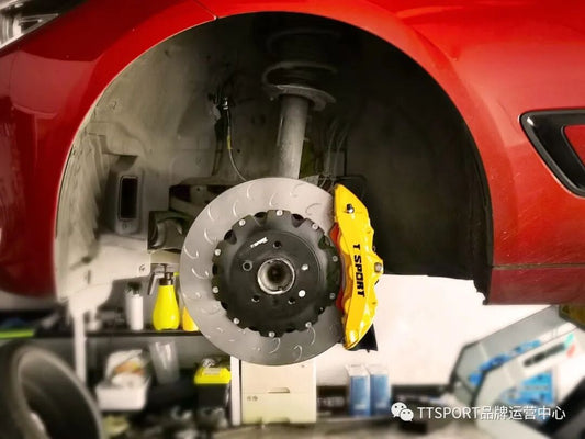 BMW 3 Series GT fitted with TTSPORT front six-piston, rear four-piston big brake kit behind 19-inch wheels