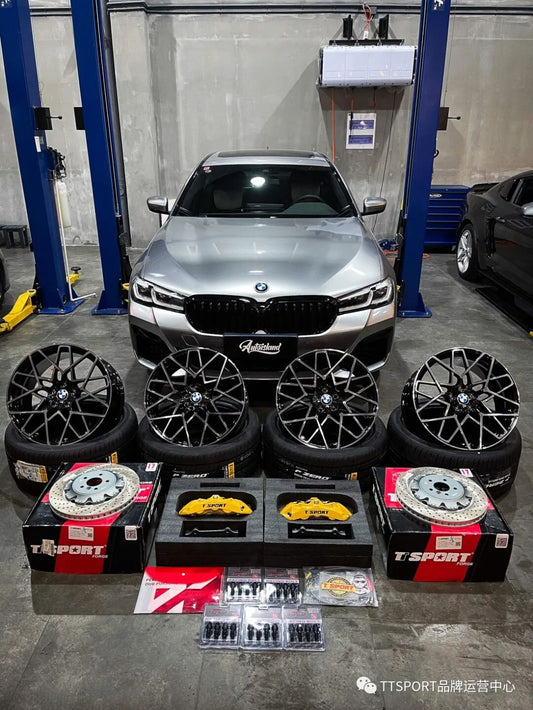 BMW 540i fitted with TTSPORT Classic 8703 six-piston big brake kit behind 19-inch forged wheels