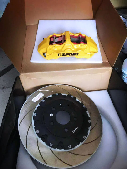 Volkswagen Scirocco R fitted with TTSPORT Classic 8703S six-piston big brake kit behind 19-inch wheel