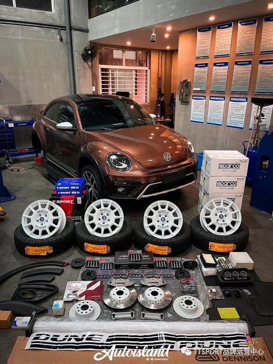 Volkswagen Beetle front brake upgraded with a TTSPORT 8611 forged six-piston big brake kit