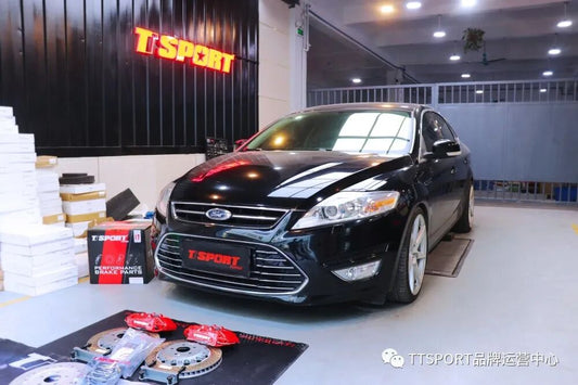 Ford Mondeo fitted with TTSPORT 9040 six-piston forged big brake kit behind 18-inch wheel