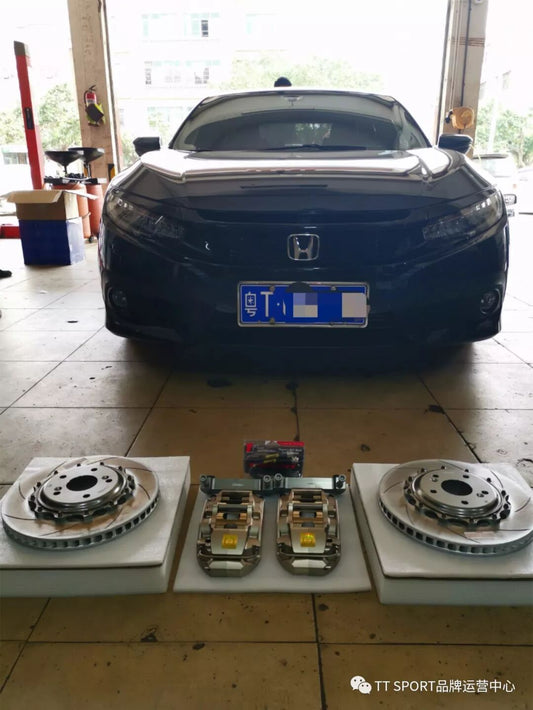10th-gen Honda Civic fitted with TTSPORT Classic 5440 forged four-piston front caliper
