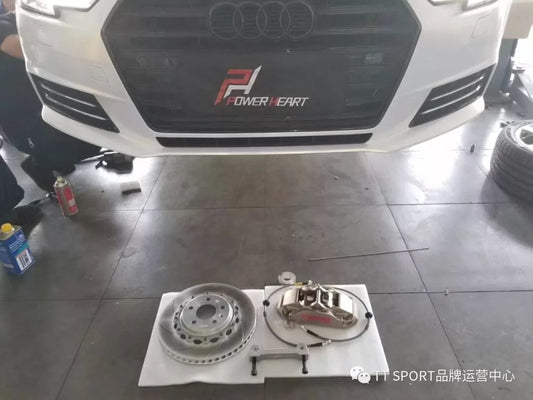 Audi A4 B9 fitted with a TTSPORT Classic 5440 forged four-piston big brake kit